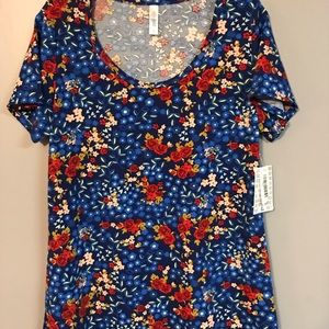 Lularoe Classic Tee
